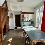 Rare Duplex Au Sommet De Montmartre